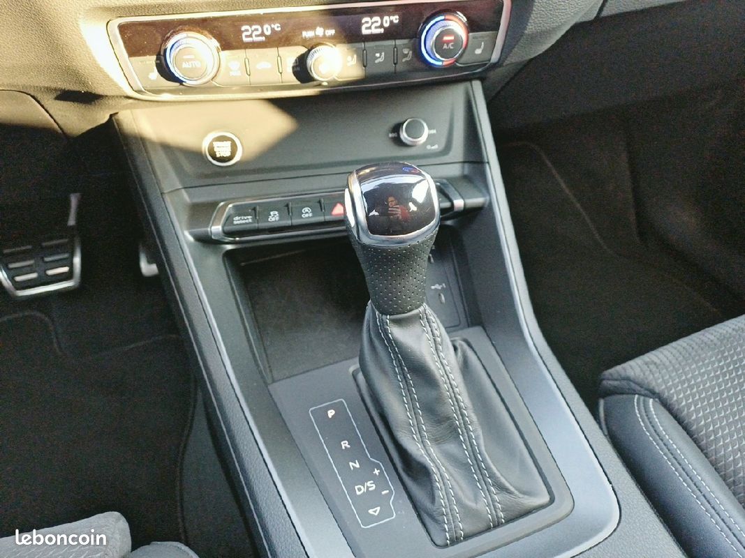 AUDI Q3 Sportback 35 TDI 150 ch S tronic 7 S Edition (image 15)