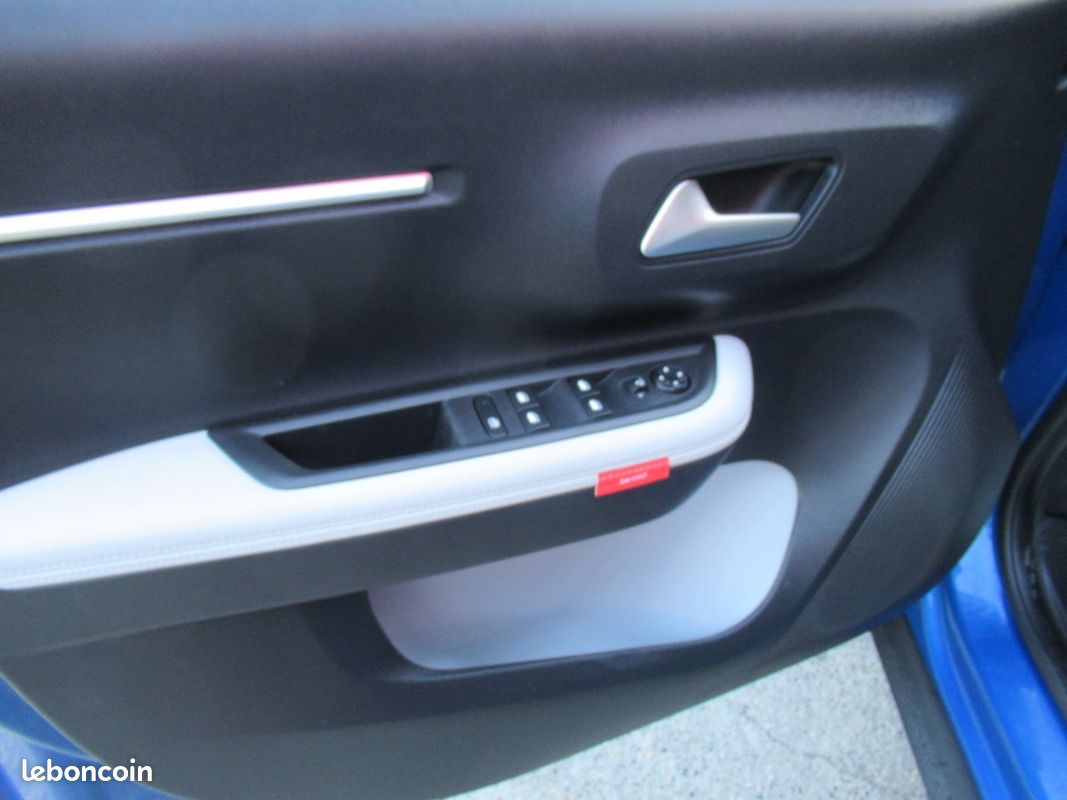 Citroen C3 1.2 TURBO 100CH MAX (image 17)