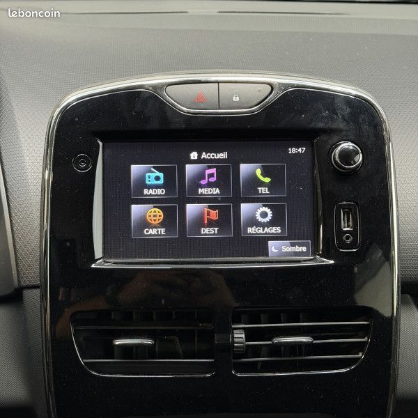Renault CLIO IV 1.5 DCI 90CH ENERGY DYNAMIQUE ECO² (image 15)