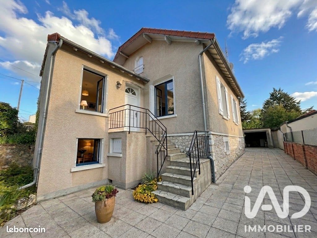 Maison 7 pièces 120 m² · à Le Blanc · 120 m² · 107 000 €
