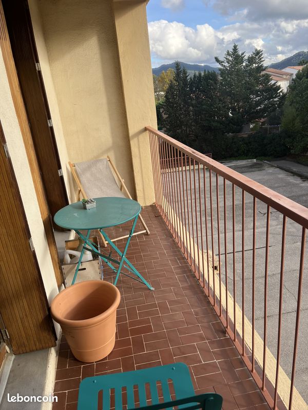 Appartement a louer aubagne - 3 pièce(s) - 63 m2 - Surfyn