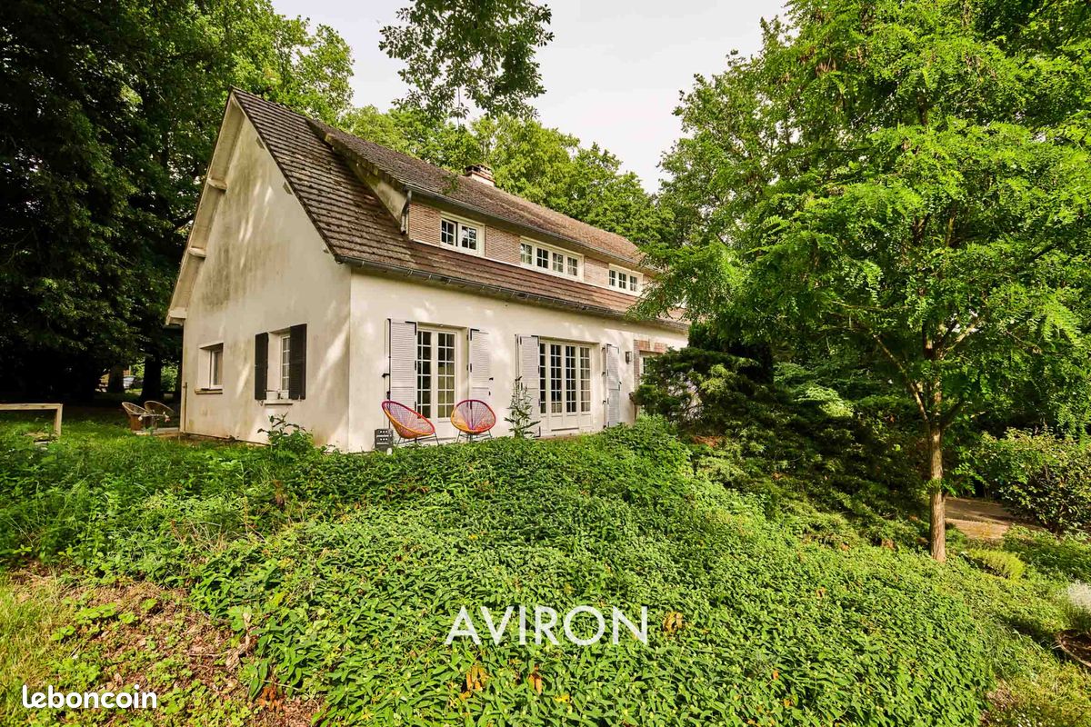Maison 8 pièces 210 m² · à Chartres · 210 m² · 499 000 €