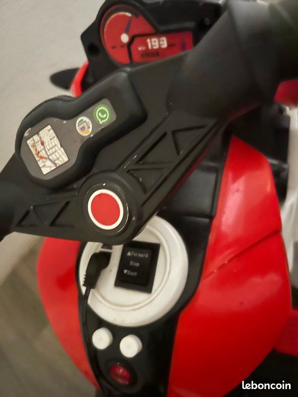 Moto électrique enfant 3 roues – Fonctionne parfaitement (image 4)