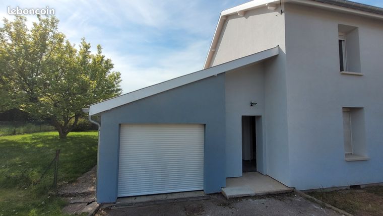 Jolie Maisonnette 65m2 - F3 avec terrain et garage