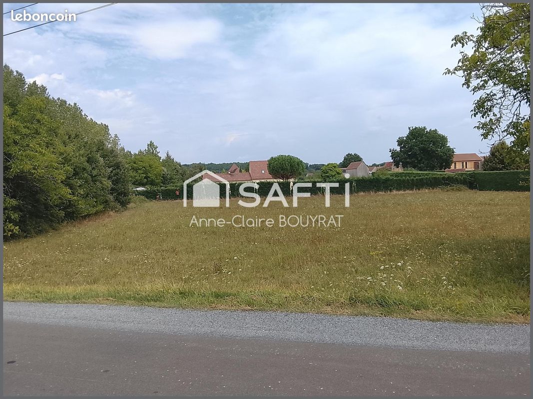 Terrain 2625 m² · à Meyrals · 2 625 m² · 43 000 €