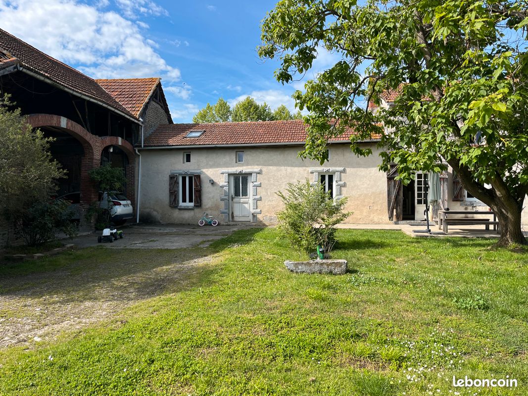 Maison 5 pièces 155 m² · à Rabastens-de-Bigorre · 155 m² · 199 000 €