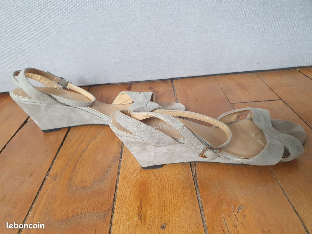 Sandales daim gris clair talon 6 cm taille 40 (image 2)