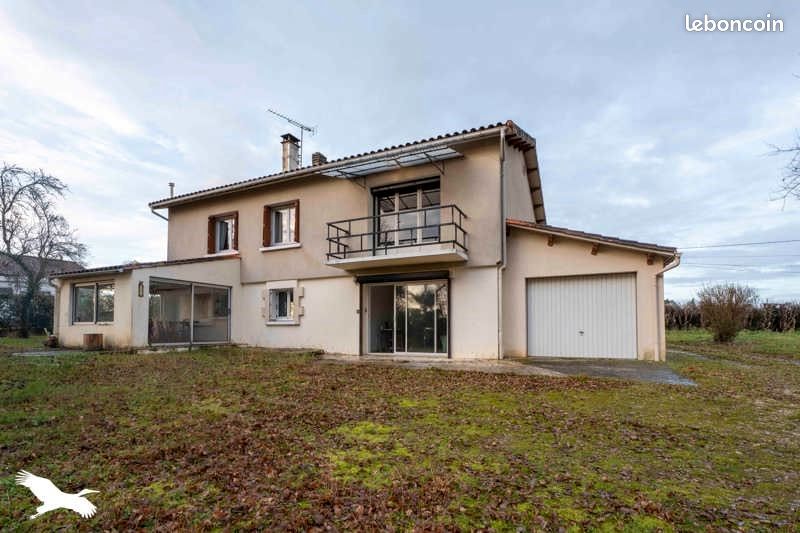 Maison 6 pièces 143 m² · à Montguyon · 143 m² · 159 900 €