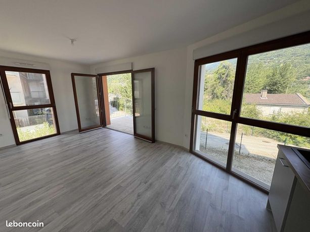 Appartement 2 pièces 44 m² — 2
