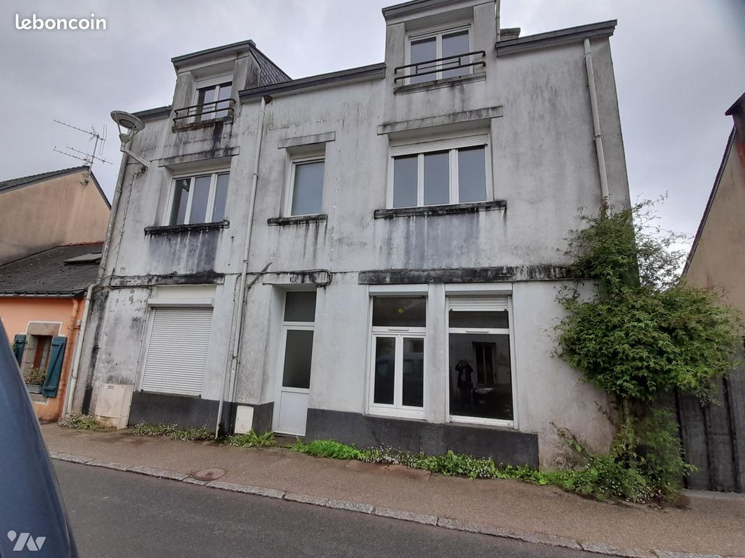 Immeuble 173 m² · à Guiscriff · 173 m² · 99 950 €
