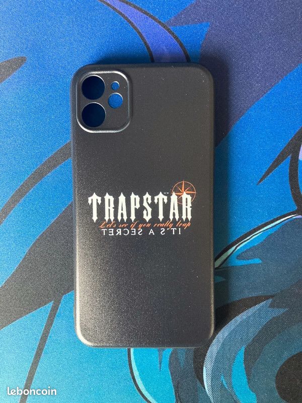 Coque Iphone 11 Trapstar (image 1)