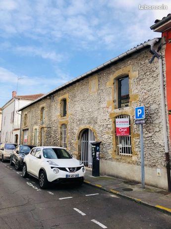 Immeuble 1 pièce 1 200 m²