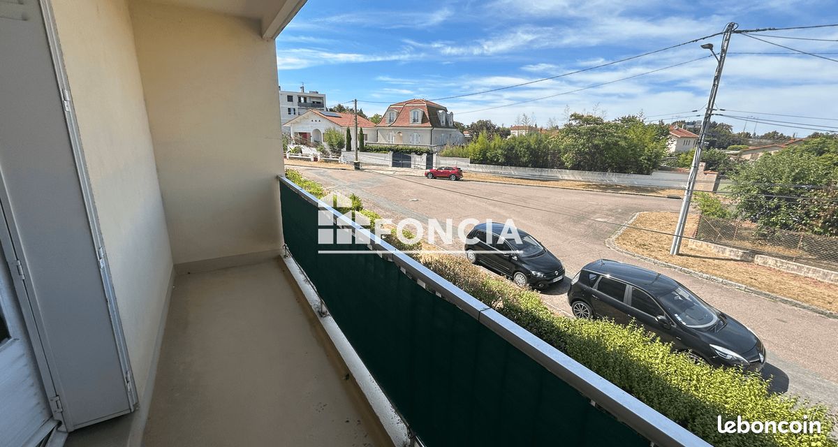 Apartment (image 2)