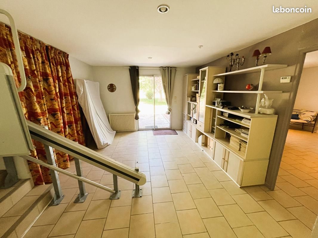 Maison 8 pièces 210 m² (image 6)