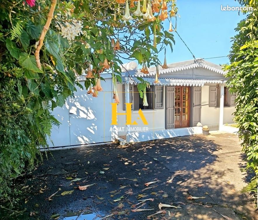 Maison 6 pièces 124 m² · à Petite-Île · 124 m² · 385 000 €