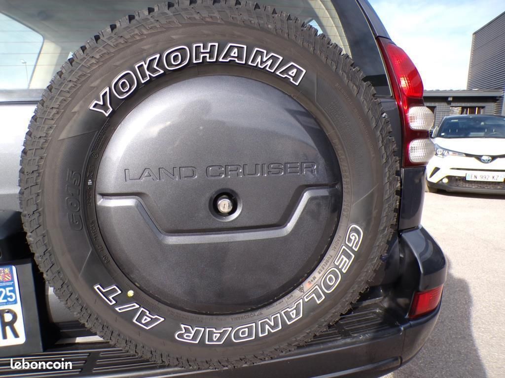 Toyota Land Cruiser VX 3.0 D-4D 165 BVA (image 9)