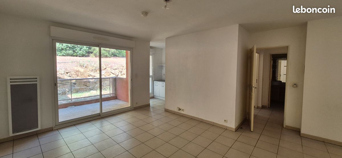 Parking 3 pièces 56 m² · à Nîmes · 56 m² · 145 000 €