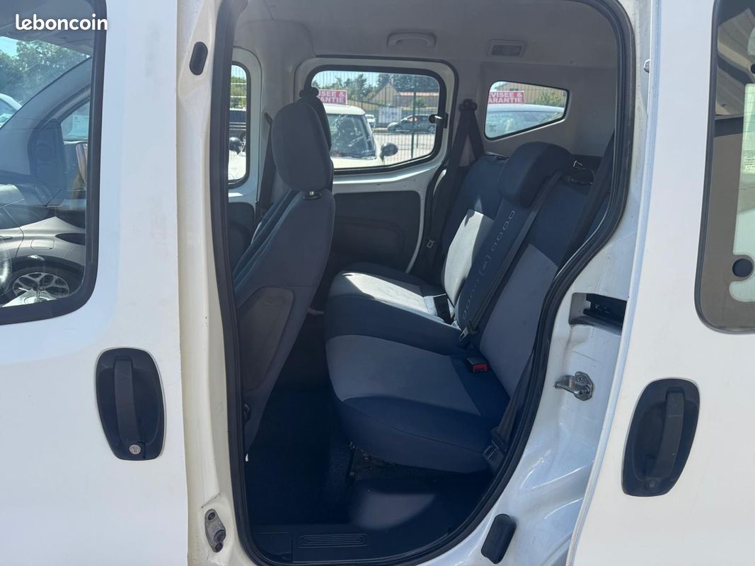 Citroen nemo 1.4 hdi 68cv boite automatique hs en l\'etat 2010 (image 15)