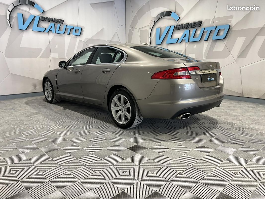 JAGUAR XF 2.7 D V6 Bi-Turbo - BVA Luxe (image 3)