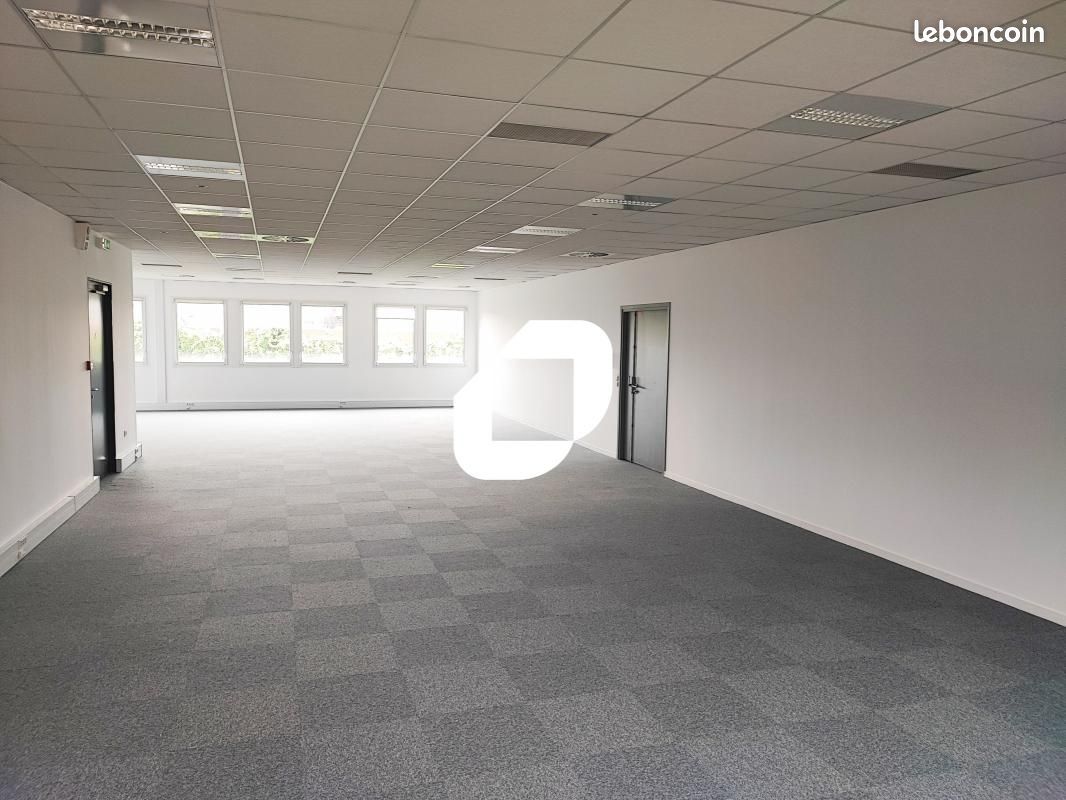 Bureaux 353 m² (image 4)