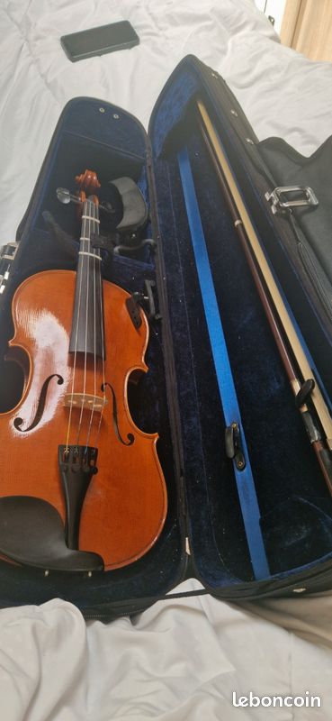 Violon (image 1)