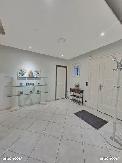 Maison 6 pièces 182 m² · à Claix · 182 m² · 598 000 €