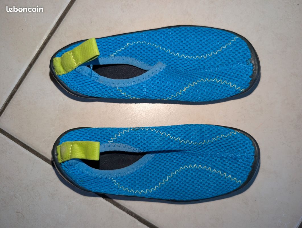 Chaussures chaussons d'eau (image 1)