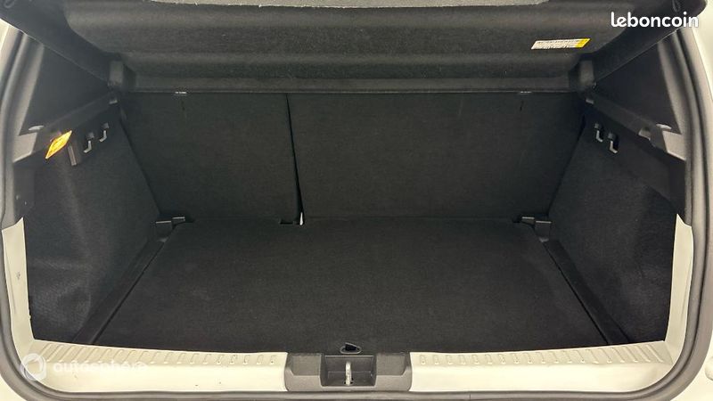 Dacia Sandero 1.0 TCe 90ch Stepway Confort -22 (image 14)