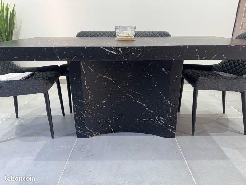 Table en marbre d’ingénierie noir (image 2)