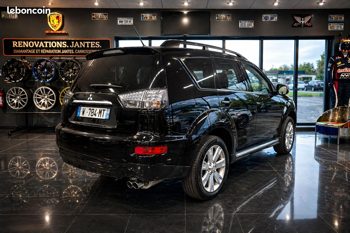MITSUBISHI OUTLANDER 2.2 DI-D 140 Invite (image 6)