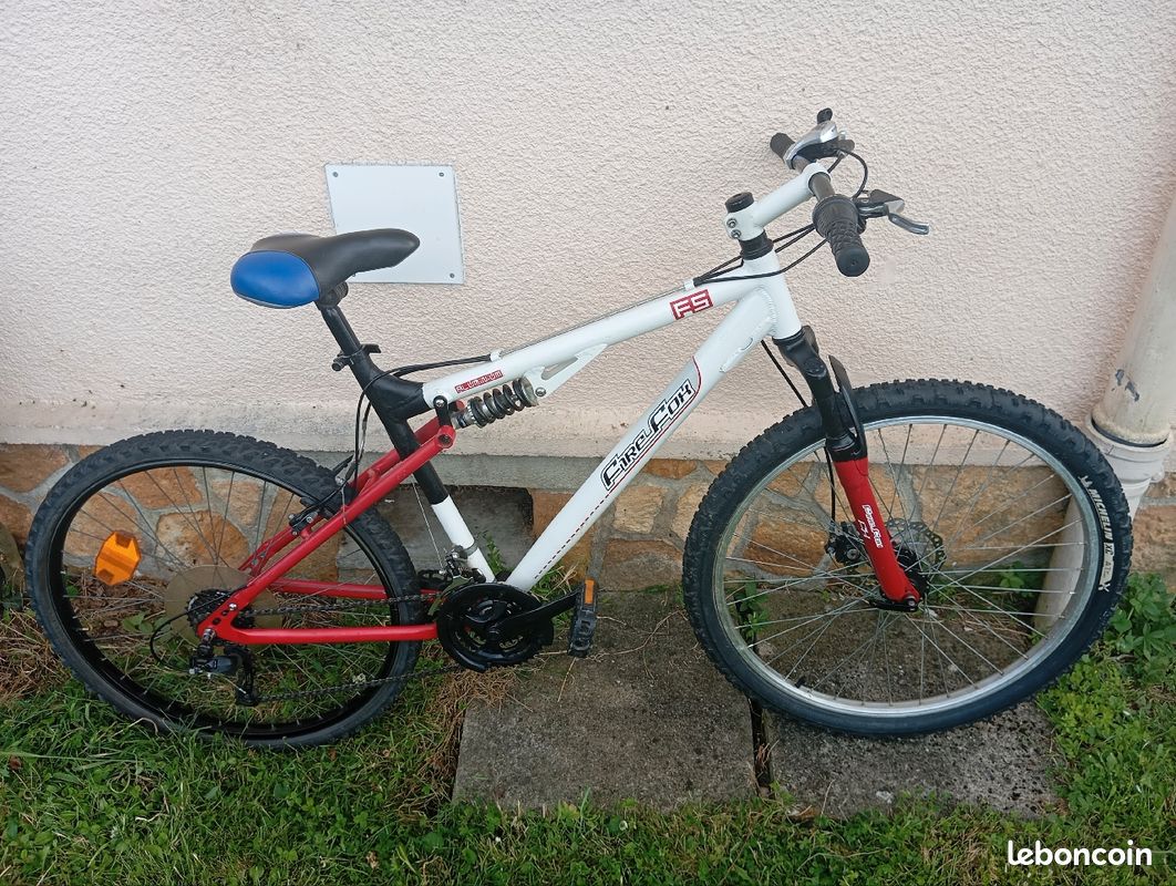 Vélo /VTT 26 Pouces Frein A Disque Vélos