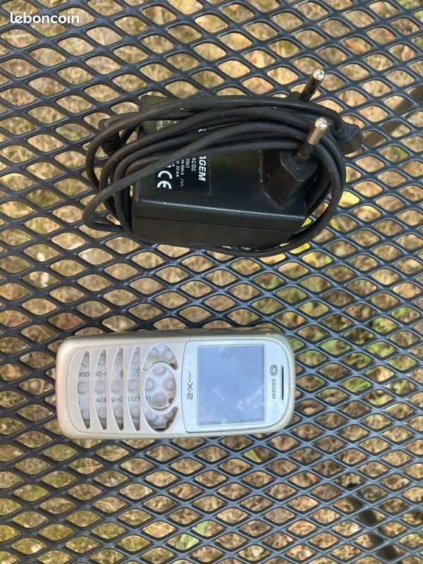 Téléphone SAGEM my X5-2 complet tous accessoires - Téléphones & Objets connectés