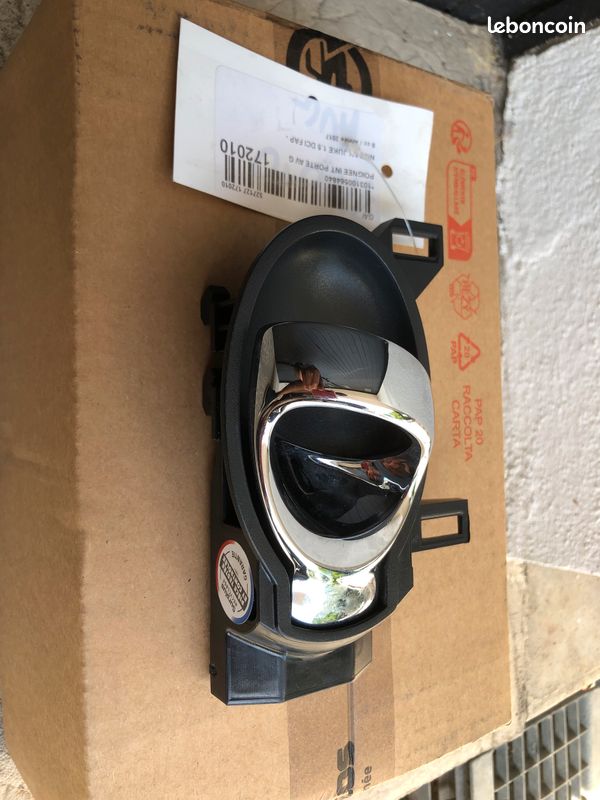 Poignée Intérieure Avant Gauche Pour NISSAN JUKE F15 - Pièce D'Occasion - Réf 80671BA61A