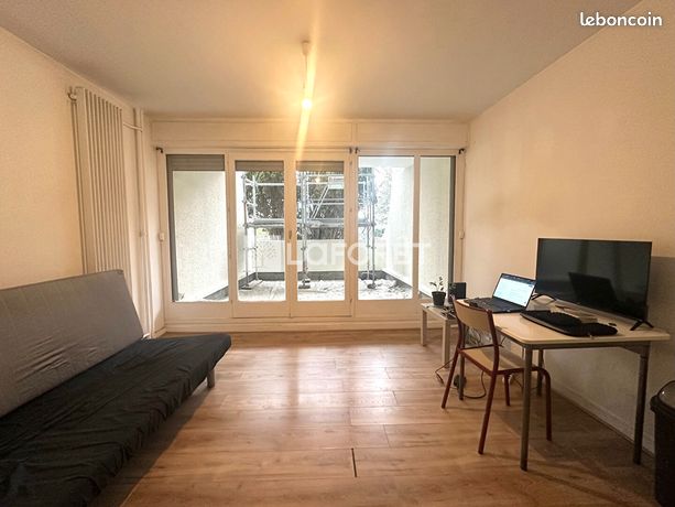 Studio 1 pièce 20 m²