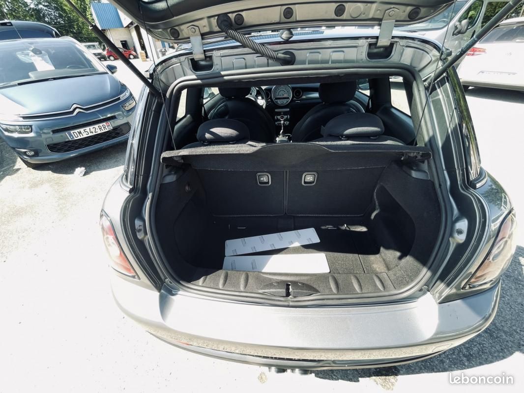 Mini COOPER S 1.6 i 175 SPORT BVA GRIS (image 17)