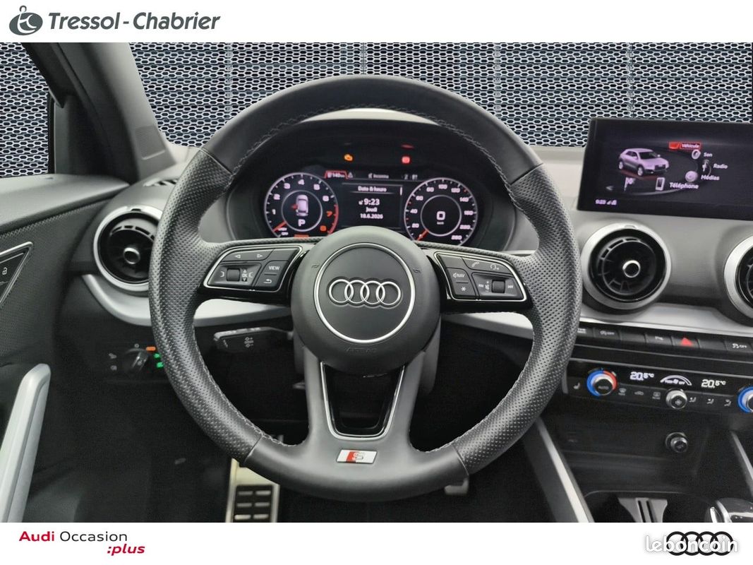 AUDI Q2 35 TFSI 150 S tronic 7 S line Plus (image 11)