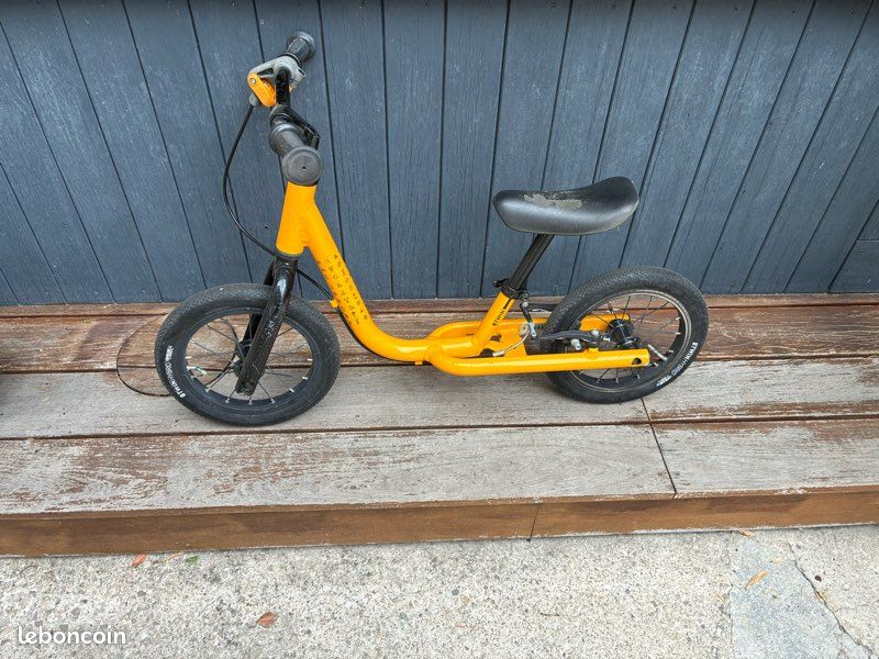 Draisienne décathlon 12 pouces Vélos