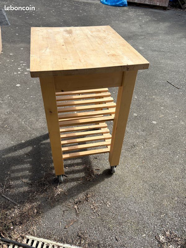 Servante en bois (image 1)