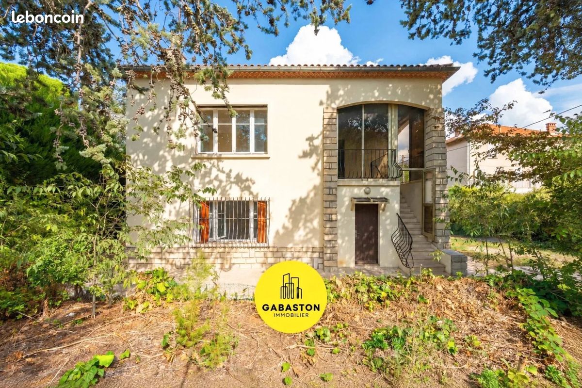 Maison 6 pièces 210 m² · à La Penne-sur-Huveaune · 210 m² · 469 000 €