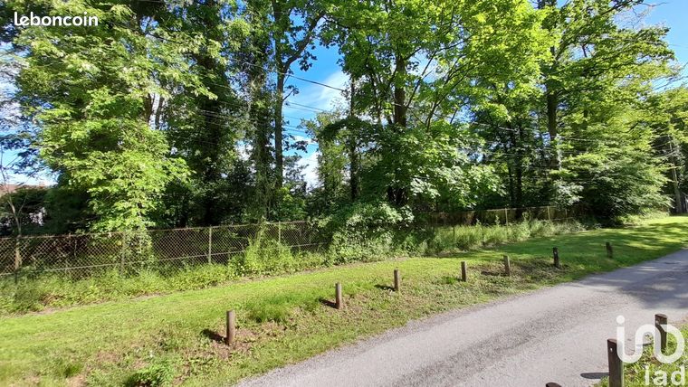 Terrain 2595 m² GOUVIEUX