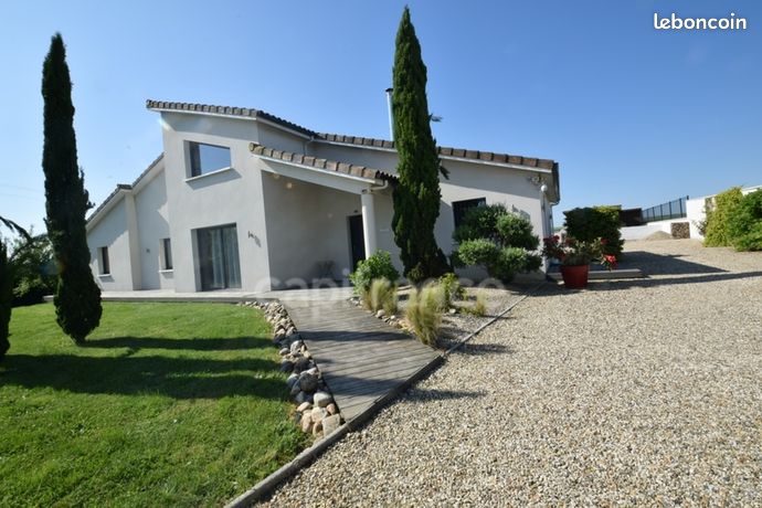Villa 5 pièces 160 m²