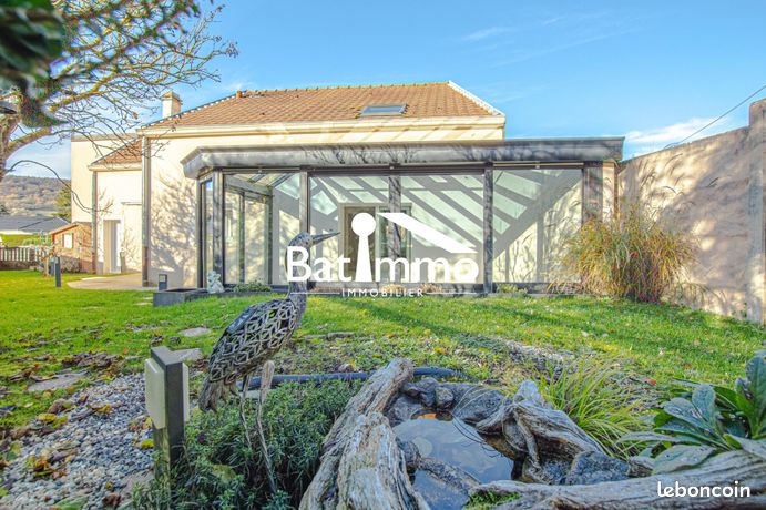 Maison 6 pièces 180 m²