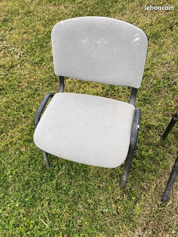 Chaises (image 2)