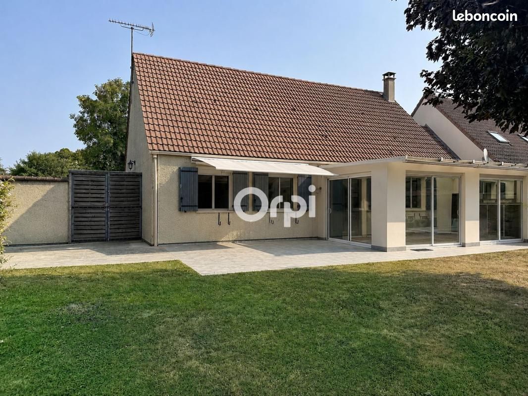 Maison 4 pièces 106 m² · à Monchy-Humières · 106 m² · 236 000 €