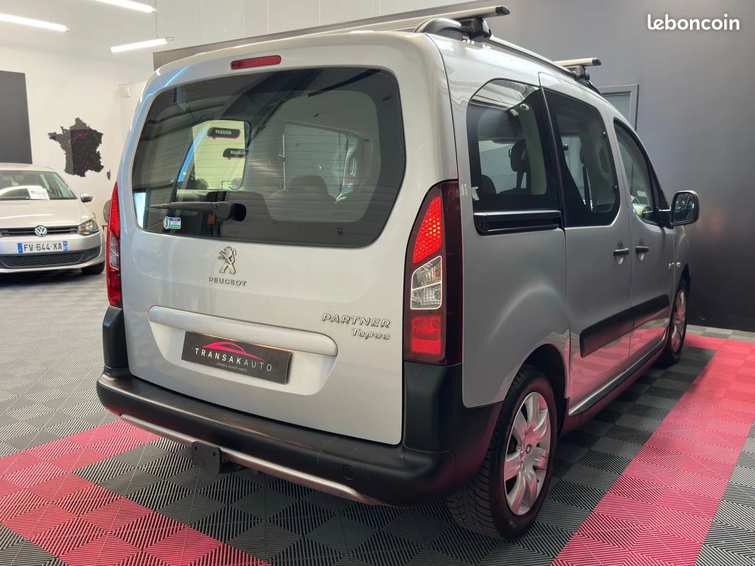 Peugeot PARTNER Outdoor 1.6 HDI 92ch - SECONDE MAIN - RÉVISION À JOUR - KIT DISTRI À JOUR (image 9)