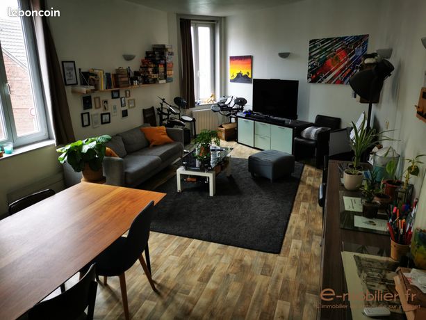 Immeuble 143 m² Lesquin