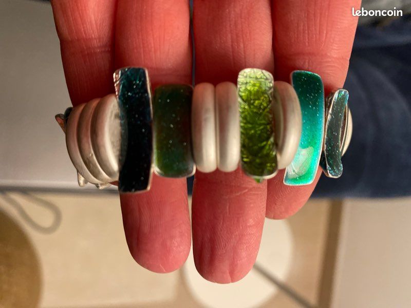 Bracelet (image 4)