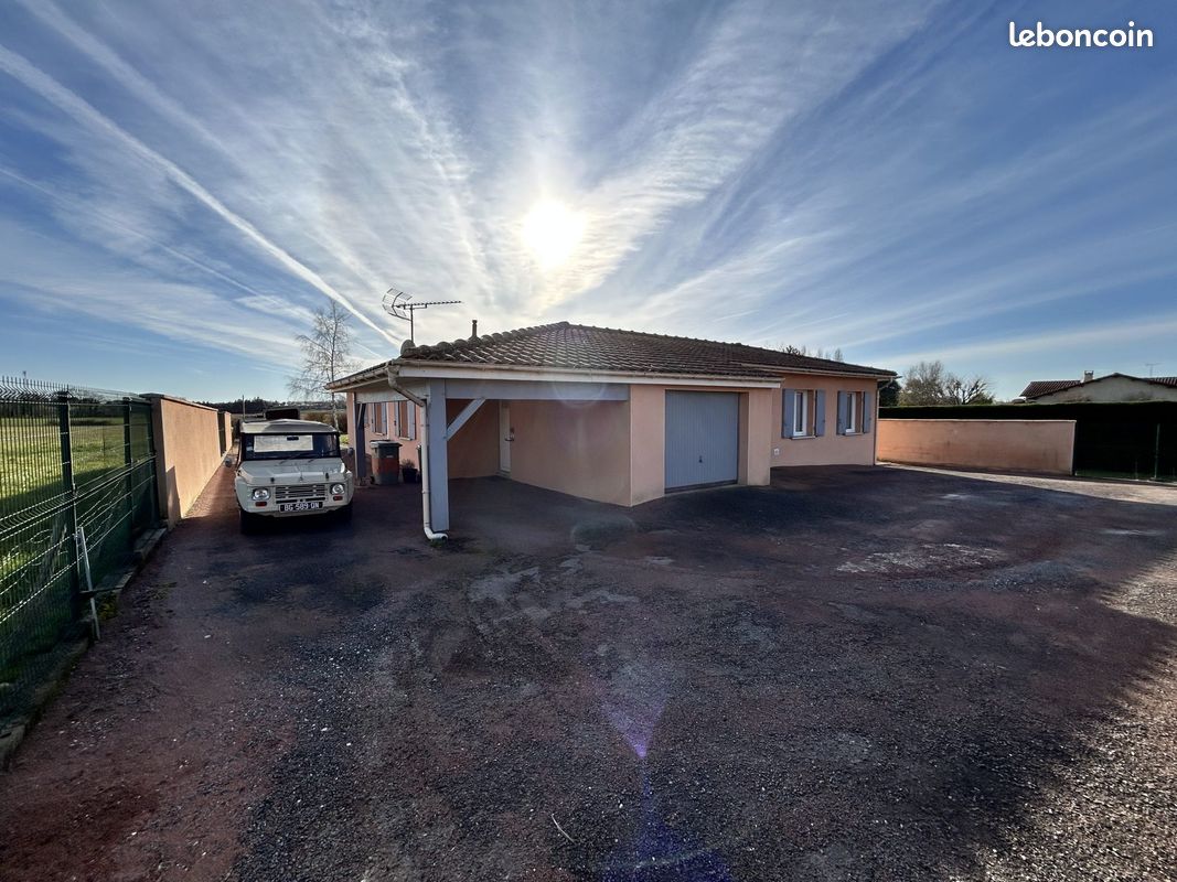 Maison 7 pièces 140 m² · à La Rochefoucauld-en-Angoumois · 140 m² · 282 000 €