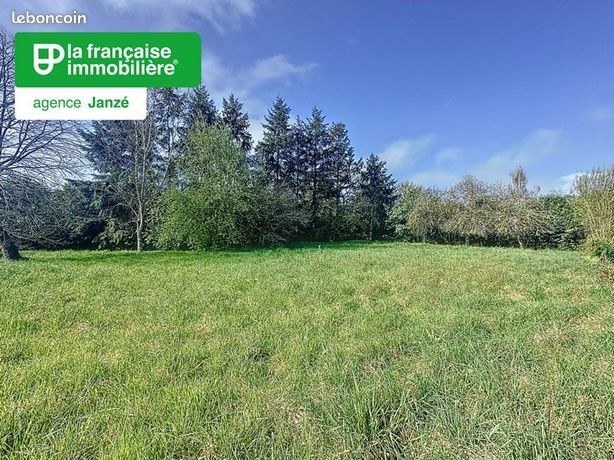 Terrain 600 m² Janze