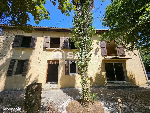 Maison 9 pièces 200 m²